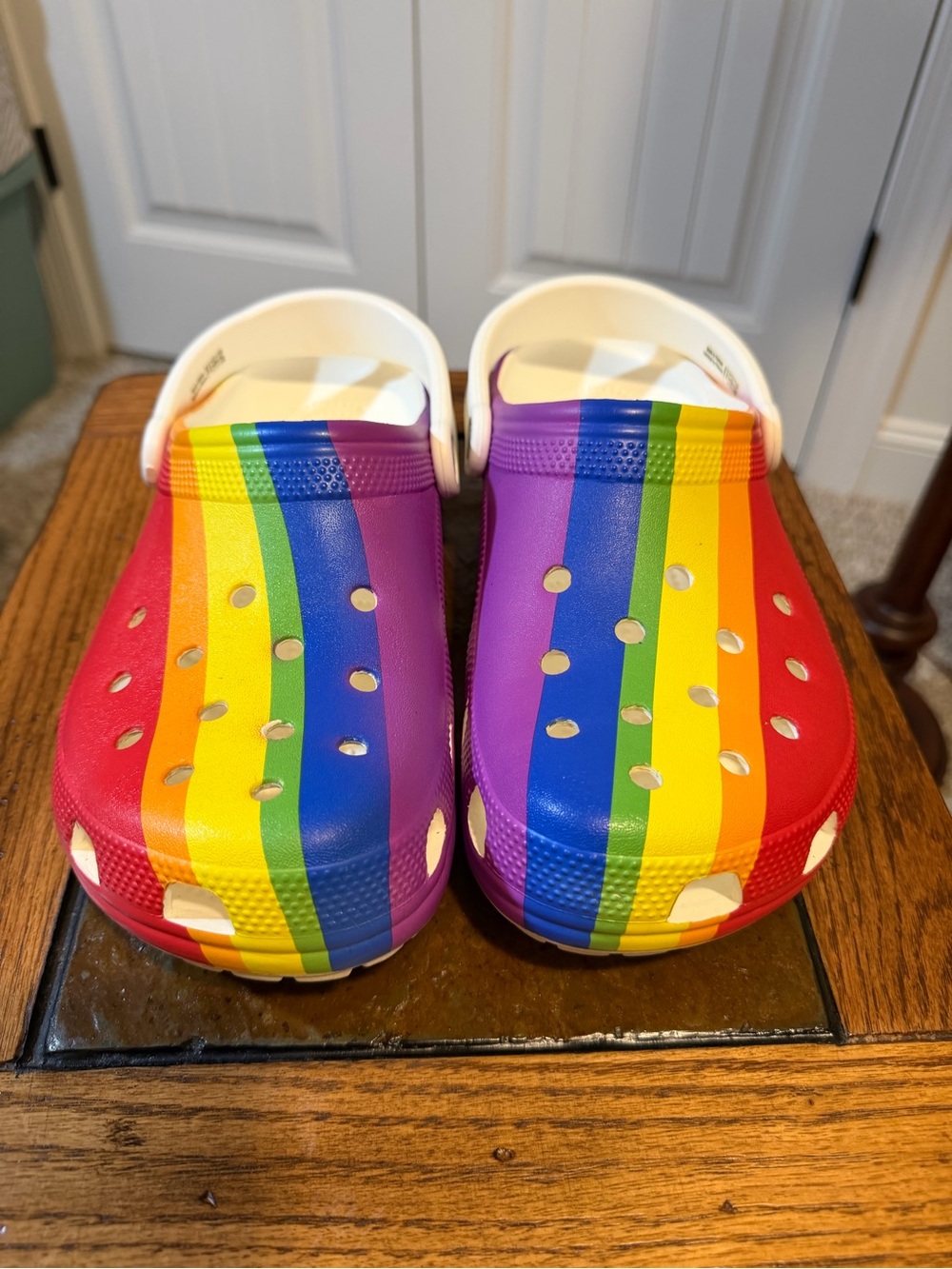 CROCS Rainbow Stripe Classic Clog with White Strap Women’s 10 Men’s 8